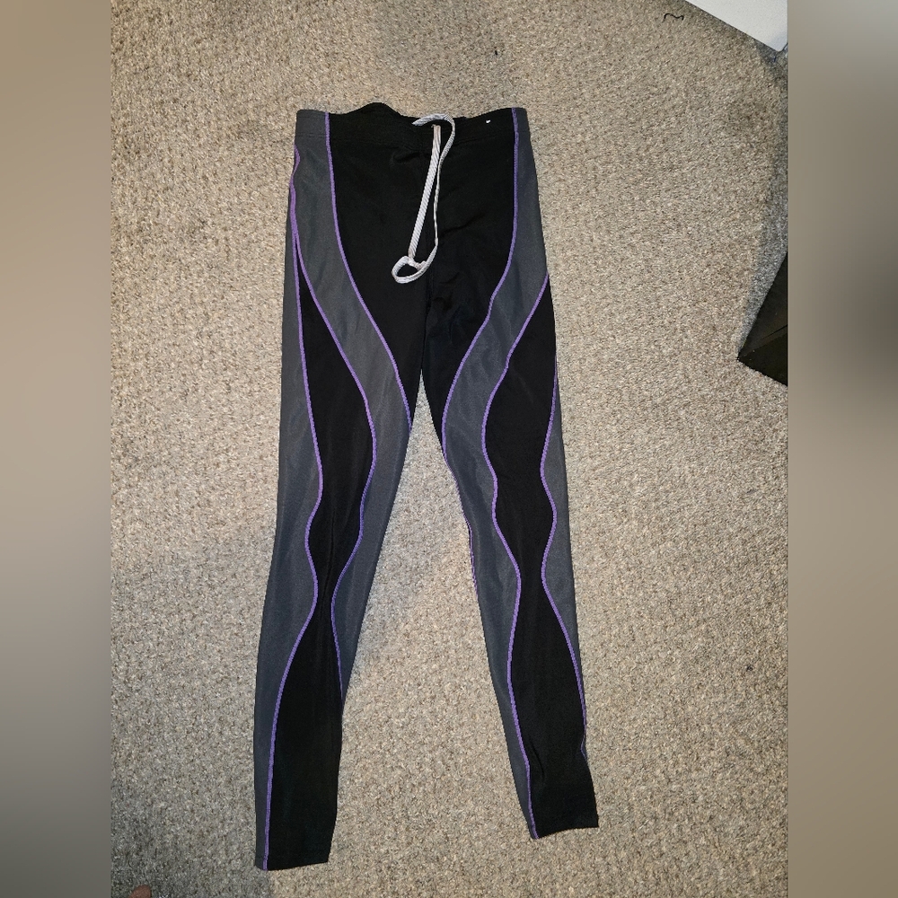 CW-X Women's Compression Cycling Biking Tights Medium